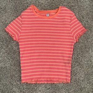 UNIQLO super cute pink striped cropped tee